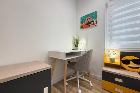 Apartamento en venta en Torrevieja, Alicante, España 3 dormitorios, 98 m2 No. 165949 - foto 16