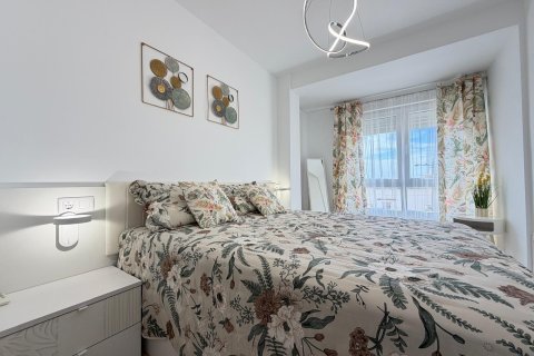 Apartamento en venta en Torrevieja, Alicante, España 3 dormitorios, 98 m2 No. 165949 - foto 6