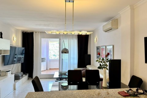 House for sale in Urbanitzacio El Cim del Sol, Alicante, Spain 2 bedrooms, 85 sq.m. No. 165953 - photo 2
