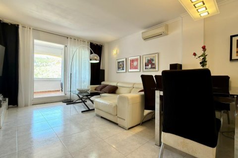 House for sale in Urbanitzacio El Cim del Sol, Alicante, Spain 2 bedrooms, 85 sq.m. No. 165953 - photo 9