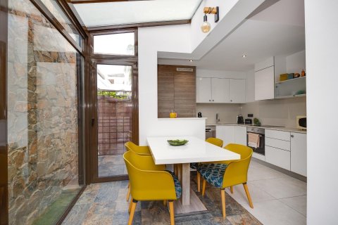 House for sale in La Zenia, Alicante, Spain 2 bedrooms, 93 sq.m. No. 165951 - photo 13