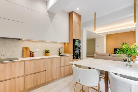 Продажа квартиры в Мадрид, Испания 2 спальни, 147м2 №165955 - фото 17