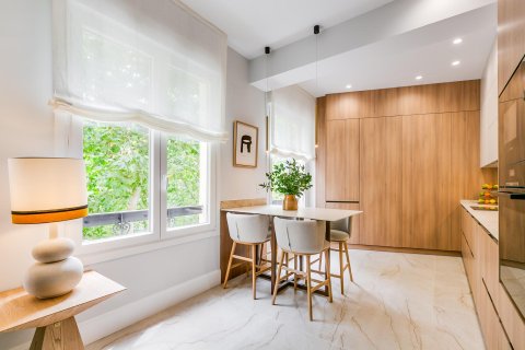 Продажа квартиры в Мадрид, Испания 2 спальни, 147м2 №165955 - фото 20