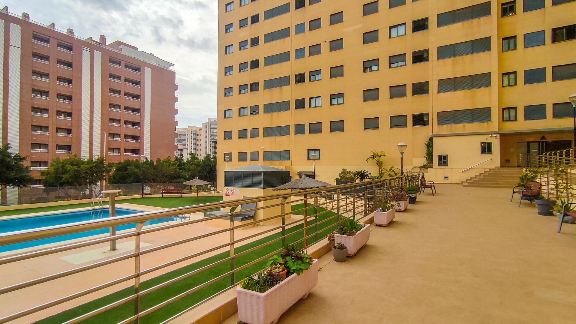Huoneisto Villajoyosa, Alicante, Espanja 2 makuuhuonetta, 83 m2 No. 165954