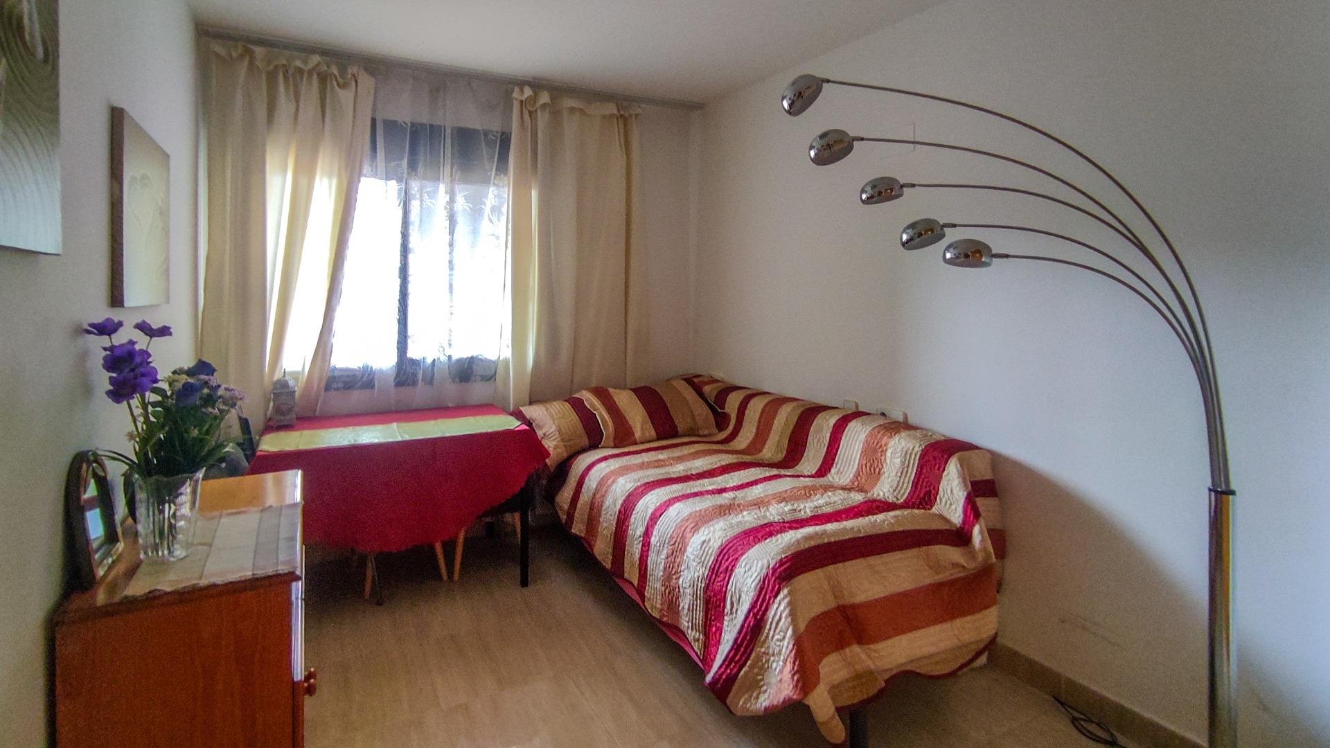 Huoneisto Villajoyosa, Alicante, Espanja 2 makuuhuonetta, 83 m2 No. 165954
