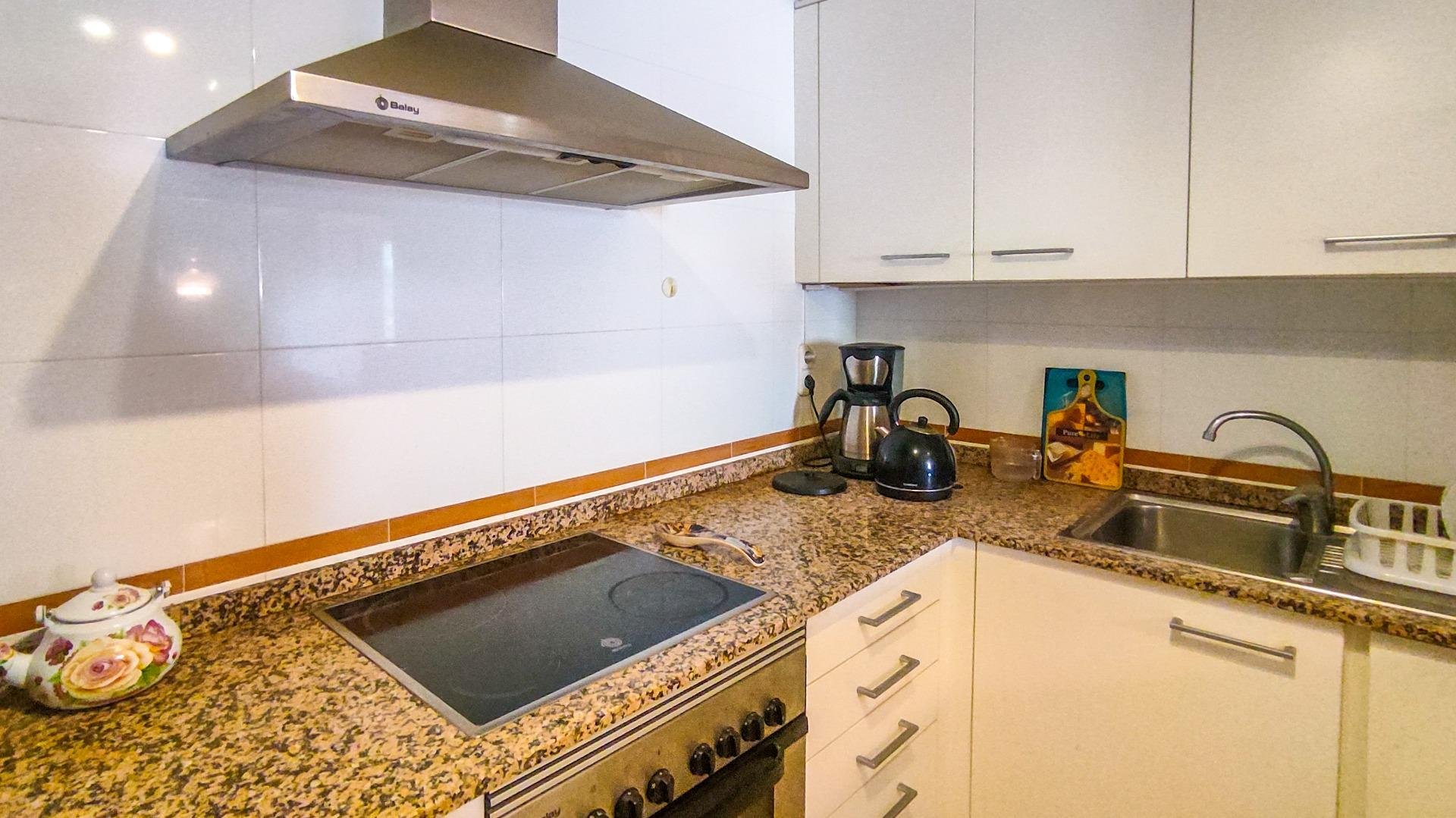 Huoneisto Villajoyosa, Alicante, Espanja 2 makuuhuonetta, 83 m2 No. 165954
