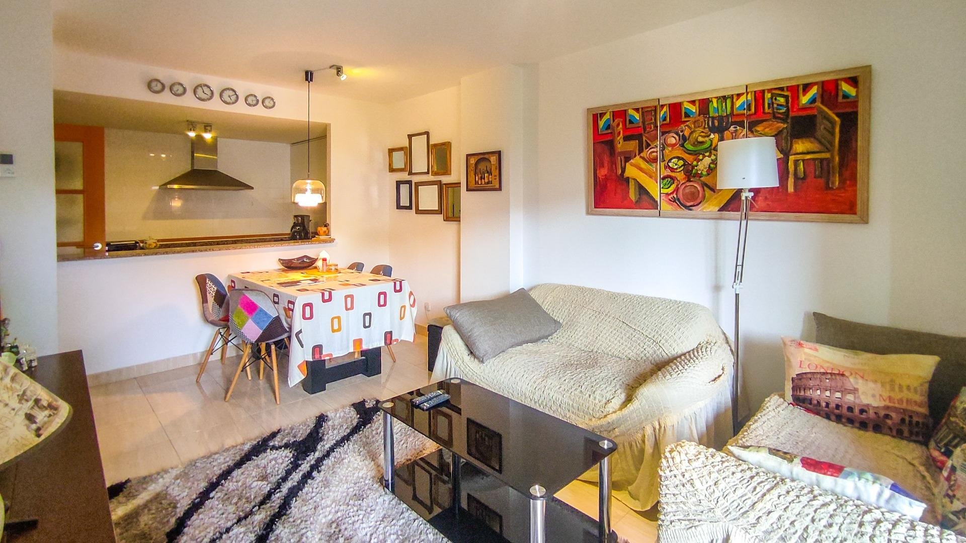 Huoneisto Villajoyosa, Alicante, Espanja 2 makuuhuonetta, 83 m2 No. 165954