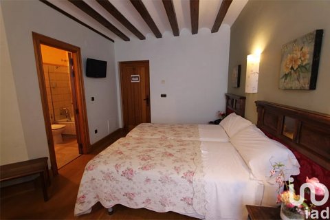 Hotel w Palencia, Hiszpania 10 sypialni, 840 mkw. nr 153605 – zdjęcie 9