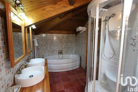 Hotel w Palencia, Hiszpania 10 sypialni, 840 mkw. nr 153605 – zdjęcie 12