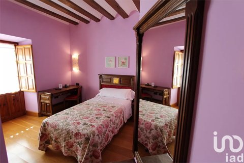 Hotel w Palencia, Hiszpania 10 sypialni, 840 mkw. nr 153605 – zdjęcie 6