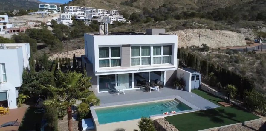 Villa i Benidorm, Alicante, Spanien 3 sovrum, 224 kvm. Nr. 179596