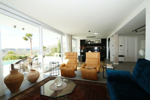 Villa till salu i Benidorm, Alicante, Spanien 3 sovrum, 224 kvm. Nr. 179596 - foto 13