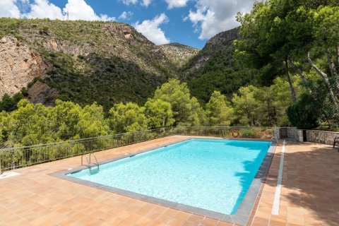 Townhouse zum Verkauf in Sitges, Barcelona, Spanien 4 Schlafzimmer, 171 m2 Nr. 167614 - Foto 3