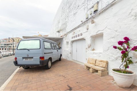 Kommersiell fastighet till salu i Es Castell, Menorca, Spanien 120 kvm. Nr. 65424 - foto 9