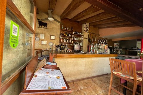 Propiedad comercial en venta en Cala Fornells, Mallorca, España 125 m2 No. 160932 - foto 7
