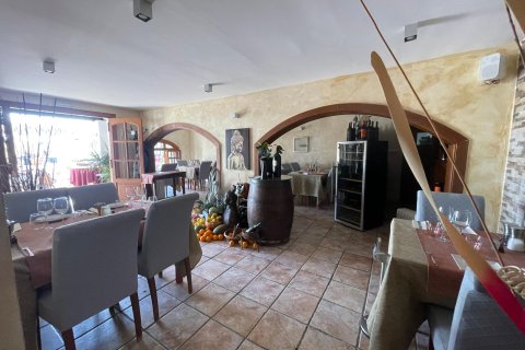 Propiedad comercial en venta en Cala Fornells, Mallorca, España 125 m2 No. 160932 - foto 9