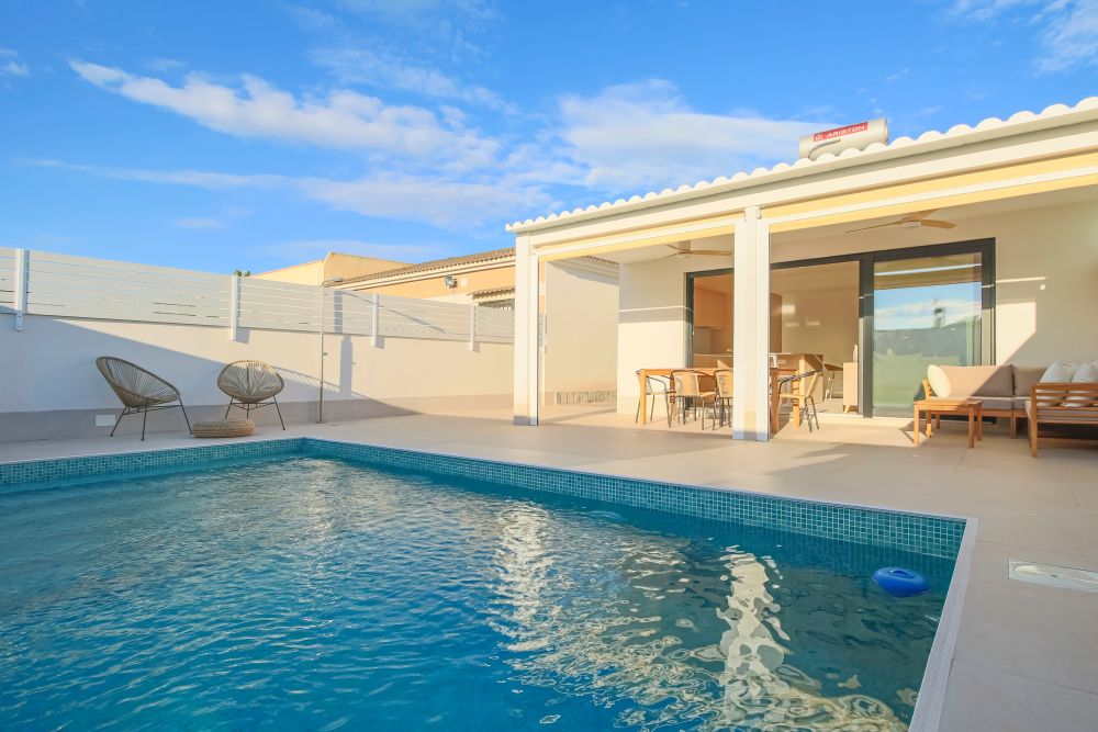 Villa en Torrevieja, Alicante, España 3 dormitorios, 100 m2 No. 151830
