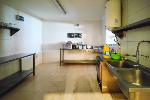 Commercial property for sale in Torrevieja, Alicante, Spain 6 bedrooms, 270 sq.m. No. 151829 - photo 17