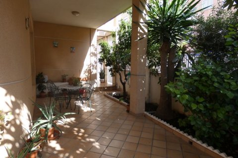 Villa zum Verkauf in Almoradi, Alicante, Spanien 4 Schlafzimmer, 405 m2 Nr. 151835 - Foto 2