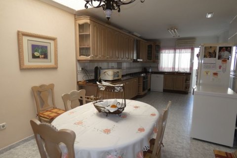 Villa zum Verkauf in Almoradi, Alicante, Spanien 4 Schlafzimmer, 405 m2 Nr. 151835 - Foto 13