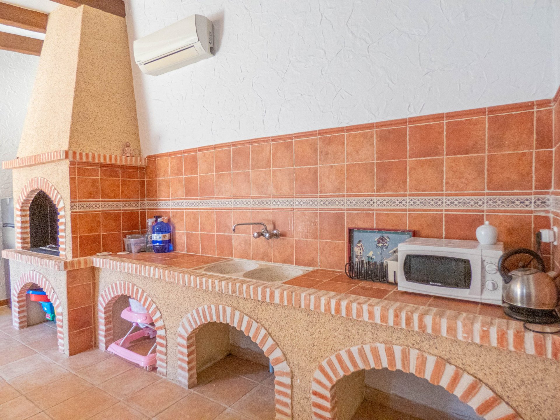Willa w Daya Vieja, Alicante, Hiszpania 6 sypialni, 440 mkw. nr 151833