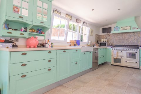 Villa pārdošanā Daya Vieja, Alicante, Spānijā 6 istabas, 440 m2 Nr. 151833 - attēls 8