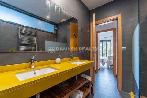 House for sale in Lloret de Mar, Girona, Spain 4 bedrooms, 249 sq.m. No. 177078 - photo 30