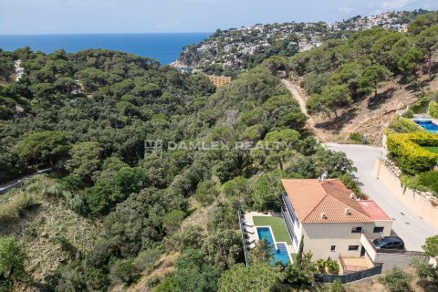 House for sale in Lloret de Mar, Girona, Spain 4 bedrooms, 249 sq.m. No. 177078 - photo 23