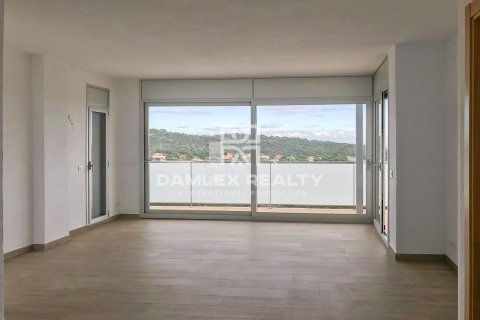 Villa for sale in Platja D'aro, Girona, Spain 4 bedrooms, 900 sq.m. No. 177080 - photo 21
