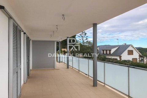 Villa for sale in Platja D'aro, Girona, Spain 4 bedrooms, 900 sq.m. No. 177080 - photo 10