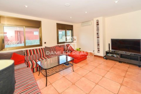 House for sale in Calonge, Girona, Spain 5 bedrooms, 484 sq.m. No. 177081 - photo 10