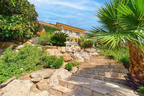 House for sale in Calonge, Girona, Spain 5 bedrooms, 484 sq.m. No. 177081 - photo 5