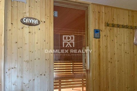 House for sale in Lloret de Mar, Girona, Spain 6 bedrooms, 245 sq.m. No. 177076 - photo 25