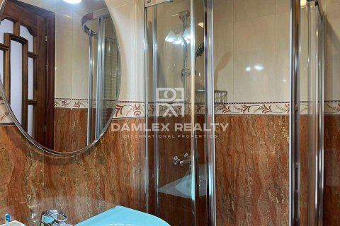 House for sale in Lloret de Mar, Girona, Spain 6 bedrooms, 245 sq.m. No. 177076 - photo 14