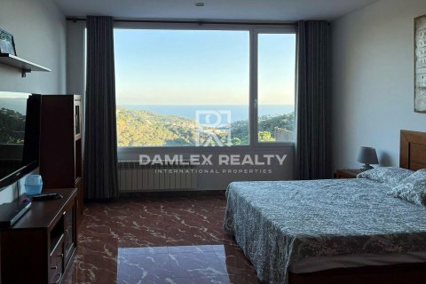 House for sale in Lloret de Mar, Girona, Spain 6 bedrooms, 245 sq.m. No. 177076 - photo 28