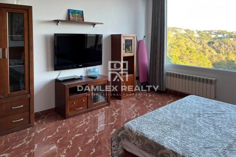 House for sale in Lloret de Mar, Girona, Spain 6 bedrooms, 245 sq.m. No. 177076 - photo 18