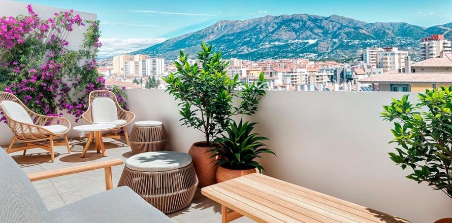 Huoneisto Fuengirola, Malaga, Espanja 3 makuuhuonetta, 132 m2 No. 108930