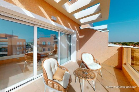 Dzīvoklis pārdošanā Pilar de la Horadada, Alicante, Spānijā 3 istabas, 74 m2 Nr. 108934 - attēls 11