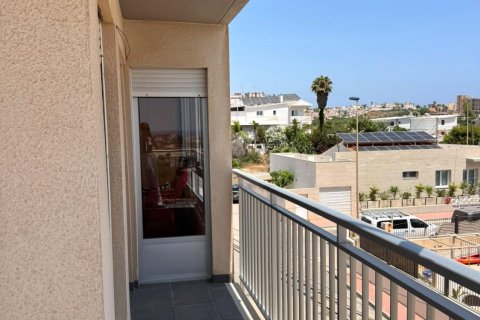 Lägenhet till salu i Torrevieja, Alicante, Spanien 3 sovrum, 80 kvm. Nr. 190102 - foto 18