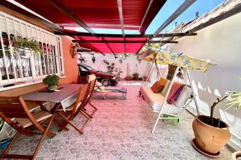 Townhouse for sale in Torrevieja, Alicante, Spain 2 bedrooms, 71 sq.m. No. 190179 - photo 24