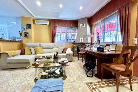 Townhouse for sale in Torrevieja, Alicante, Spain 2 bedrooms, 71 sq.m. No. 190179 - photo 5