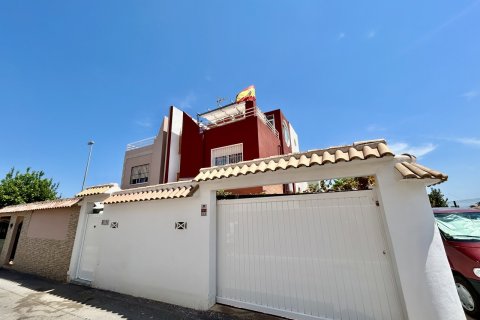 Townhouse for sale in Torrevieja, Alicante, Spain 2 bedrooms, 71 sq.m. No. 190179 - photo 29