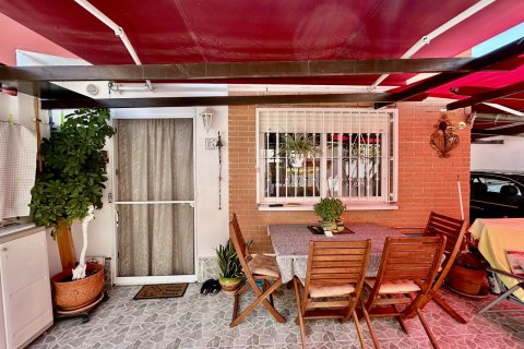 Townhouse for sale in Torrevieja, Alicante, Spain 2 bedrooms, 71 sq.m. No. 190179 - photo 28