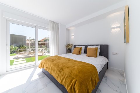 Wohnung zum Verkauf in Torrevieja, Alicante, Spanien 2 Schlafzimmer, 90 m2 Nr. 190178 - Foto 8