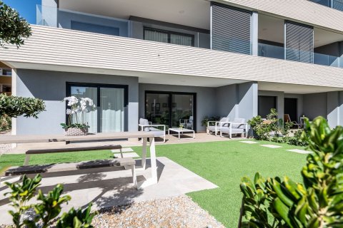 Wohnung zum Verkauf in Torrevieja, Alicante, Spanien 2 Schlafzimmer, 90 m2 Nr. 190178 - Foto 2
