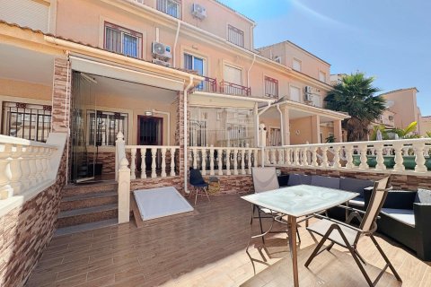 Townhouse for sale in La Zenia, Alicante, Spain 3 bedrooms, 110 sq.m. No. 190181 - photo 22