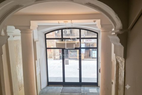 Huoneisto myytävänä Barcelona, Espanja, 3 makuuhuonetta, 87 m2 No. 161406 - kuva 30