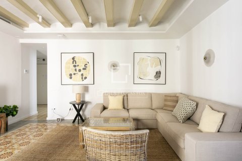 Lägenhet till salu i Barcelona, Spanien 3 sovrum, 87 kvm. Nr. 161406 - foto 10