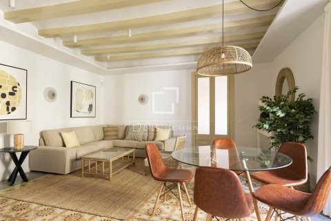 Lägenhet till salu i Barcelona, Spanien 3 sovrum, 87 kvm. Nr. 161406 - foto 7