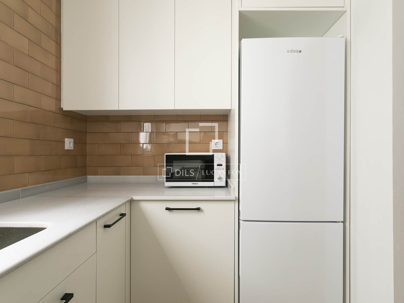 Wohnung in Barcelona, Spanien 3 Schlafzimmer, 87 m2 Nr. 161406